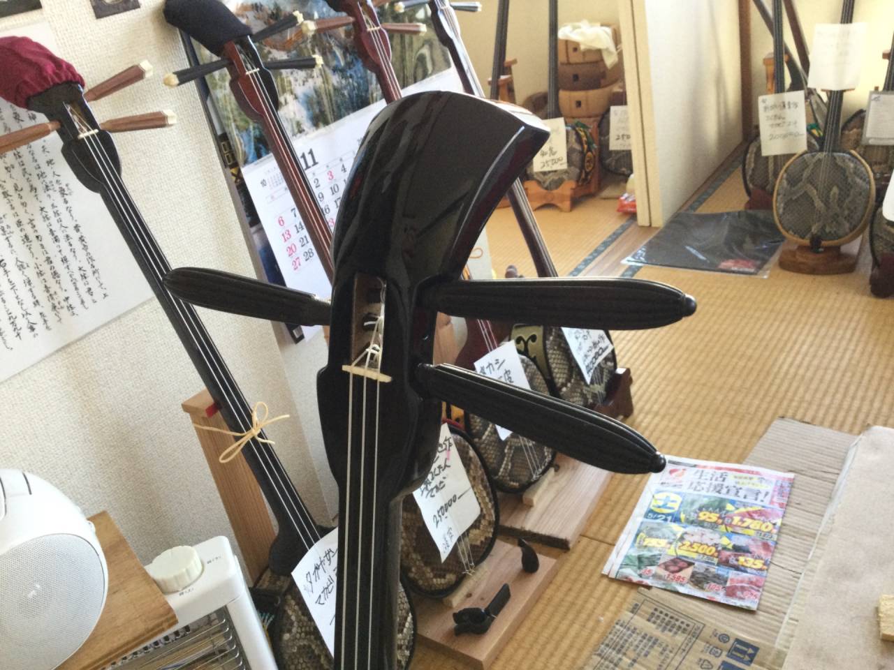 北海道釧路:三線-えぞ三弦製作販売クオレ三線工房えぞ三弦　　今年最後のブログになるかもです