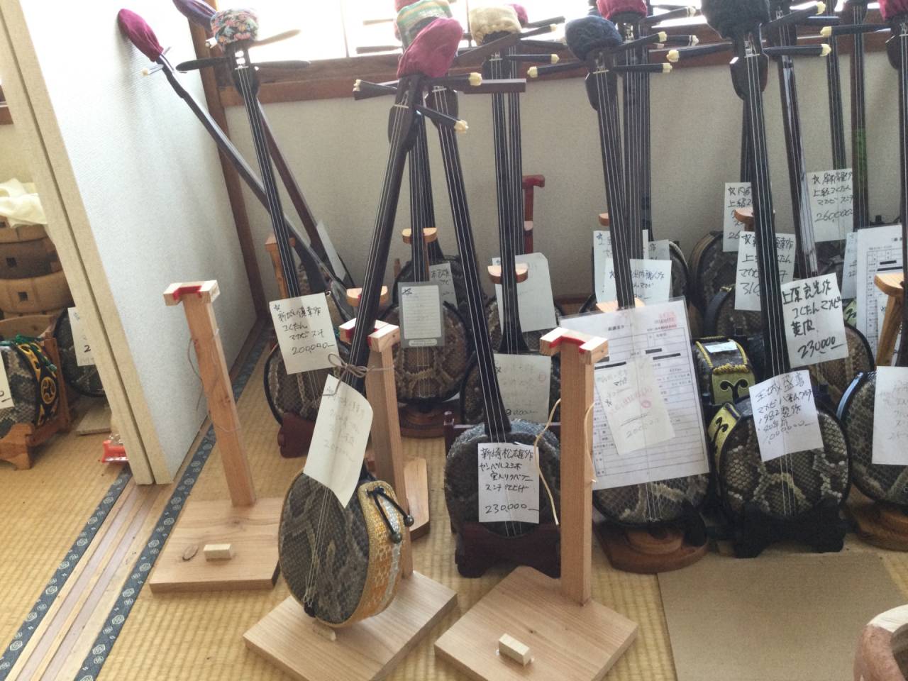 北海道釧路:三線-えぞ三弦製作販売クオレ三線工房えぞ三弦　　オリジナルたてのお話
